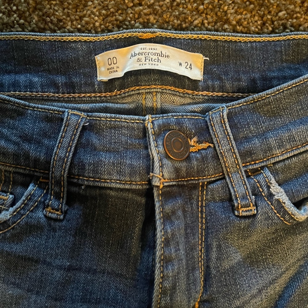Jean Shorts - Picture 2 of 3
